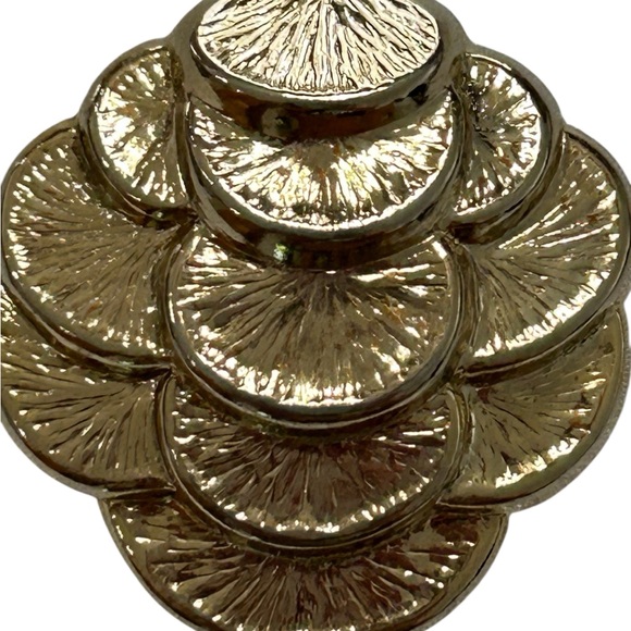 Vintage Jeri-Lou Scarf Clip Gold Toned Textured Rounds Cluster 1.25” - Picture 2 of 10